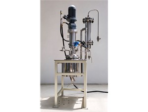 5L防爆镍材夹套外循环氟化反应釜已完工发往自贡
