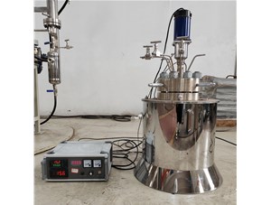 1L高温高压不锈钢电加热反应釜已完工发往韩国